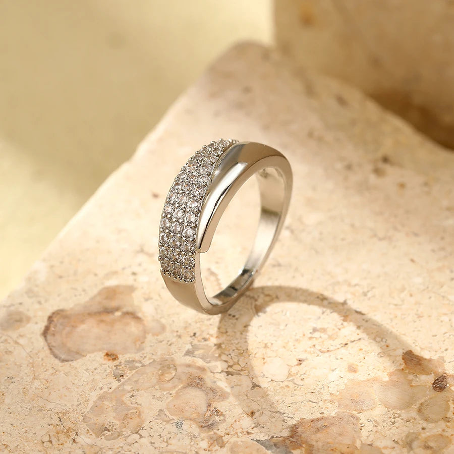 Rings for Women Natural Stone Inlaid in Hollow Metal Texture Ring Trendy Jewelry