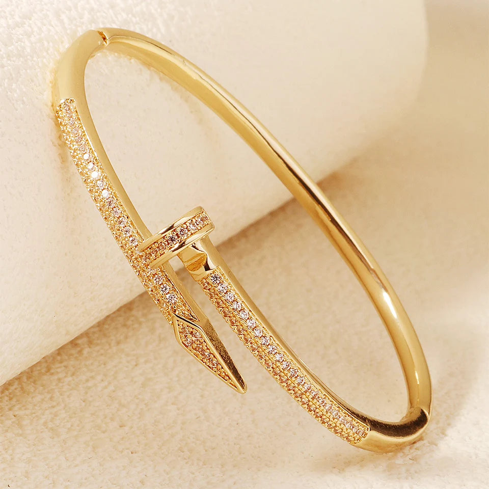 Bracelet Luxurious Gold Color  Bracelet For Fashion - forward Events