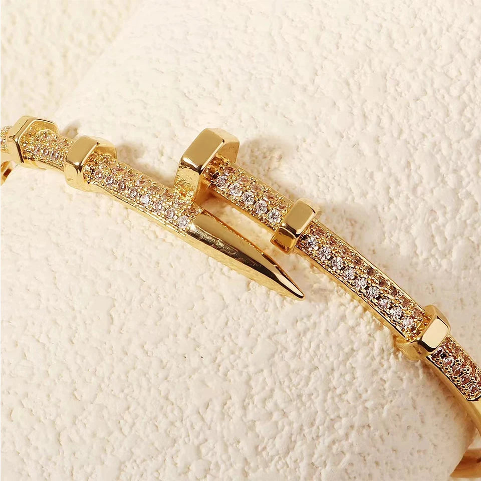 Bracelet Luxurious Gold Color  Bracelet For Fashion - forward Events