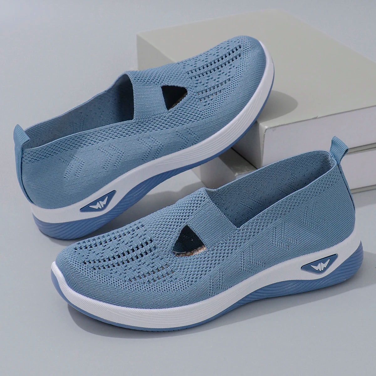 Spring new women's sports shoes, flat shoes