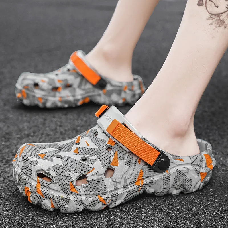 New Men's Clogs Slippers Sandal Male Garden Shoes Flat Camouflage