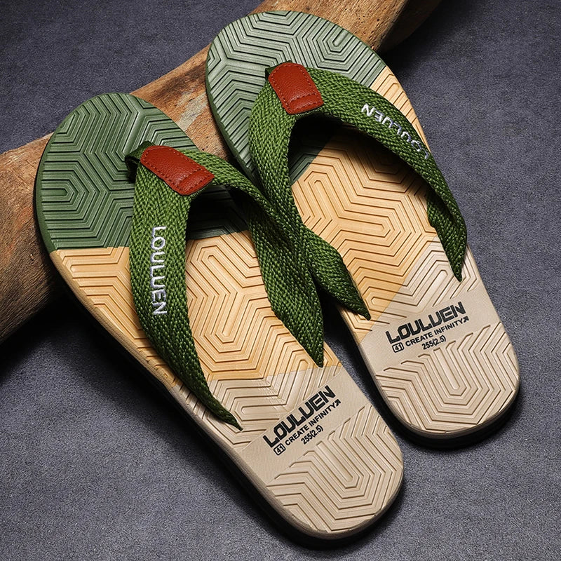 High Quality Hot Sale Men Flip Flops Summer Beach  Men Slippers Summer Outdoor