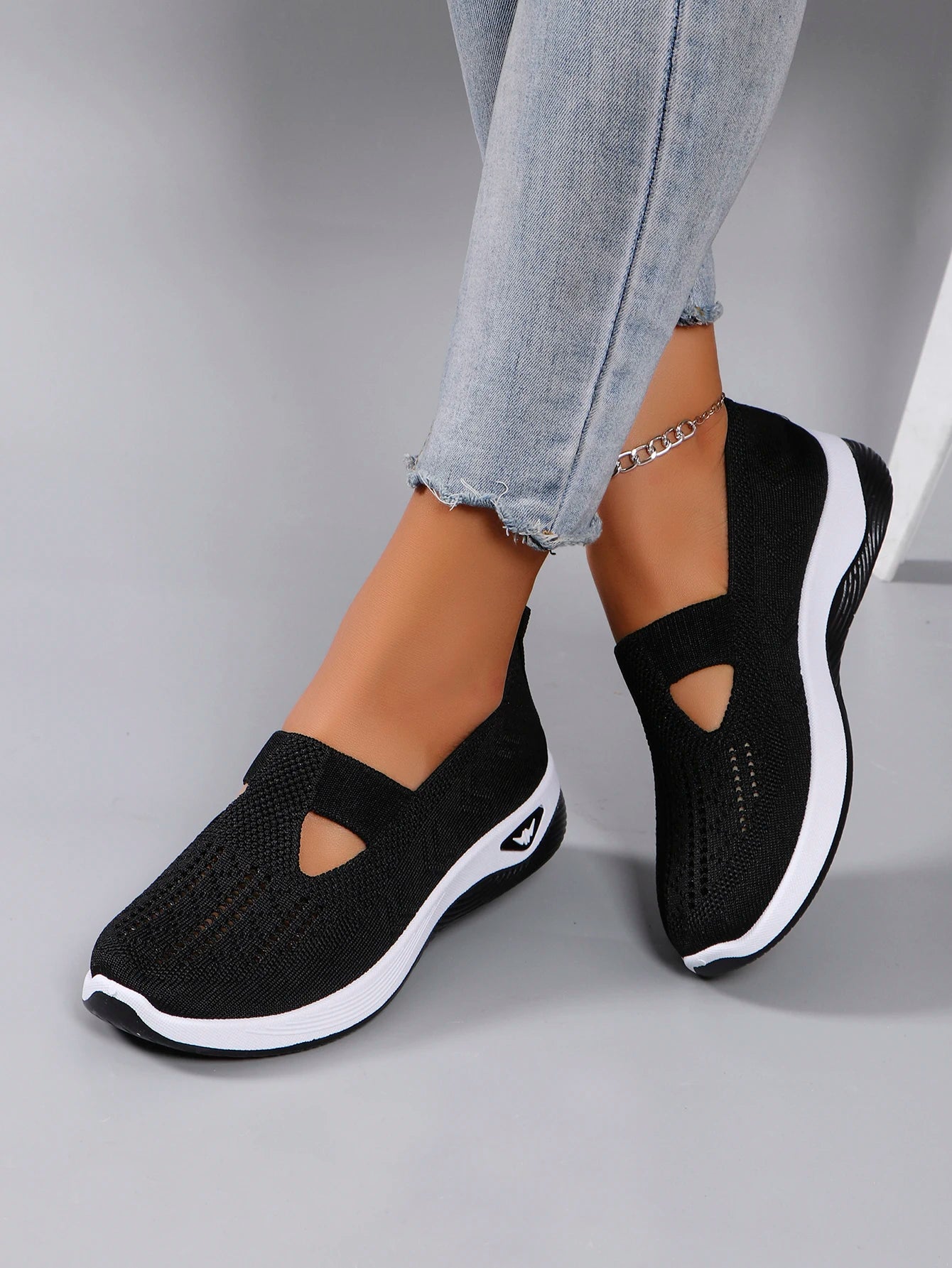 Spring new women's sports shoes, flat shoes