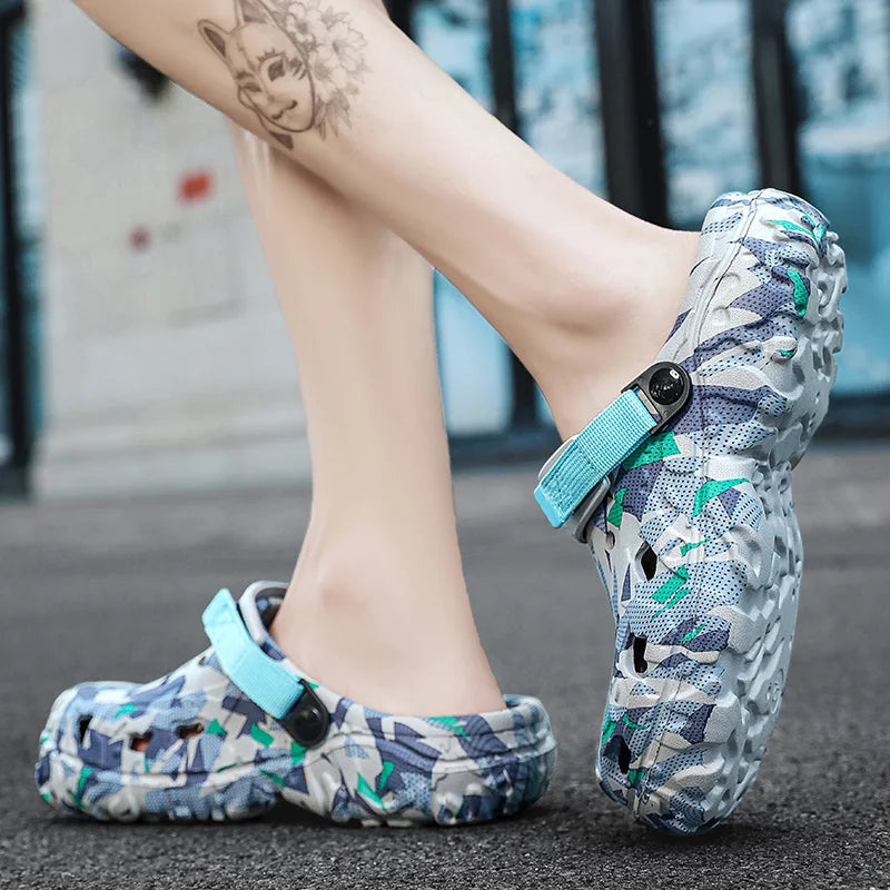 New Men's Clogs Slippers Sandal Male Garden Shoes Flat Camouflage
