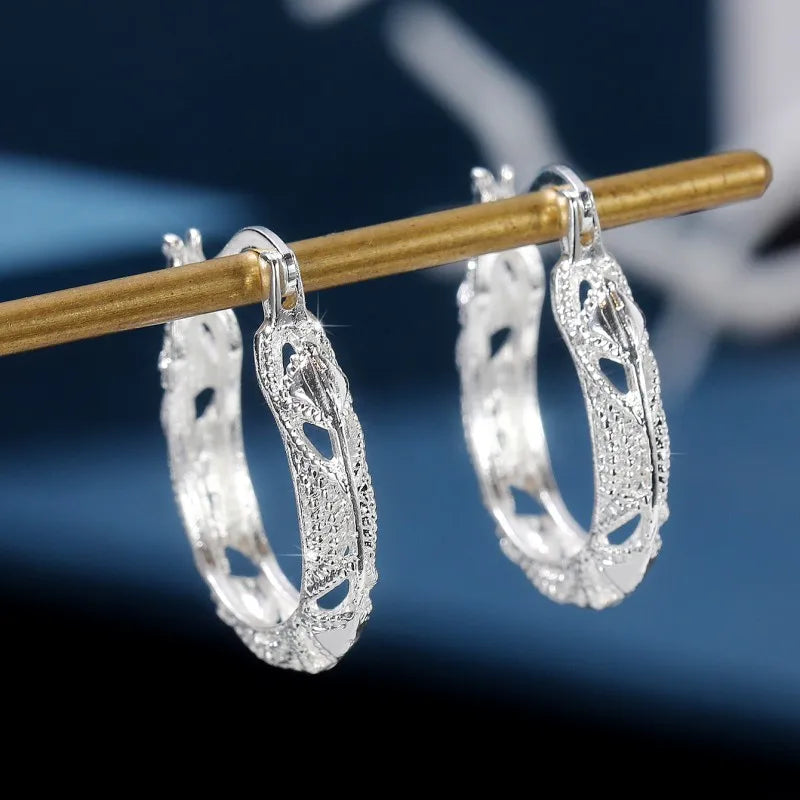 Earrings for Women Metal Style U Shape Circle Earrings Modern Fashion Girls Ear Jewelry