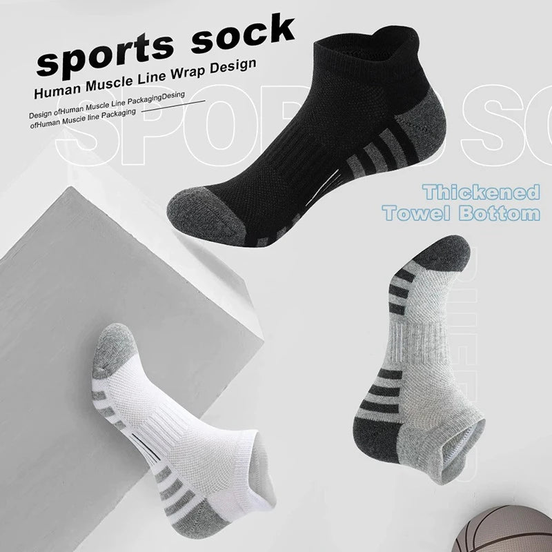 Men Basketball Sports Sock Fashionable Black White