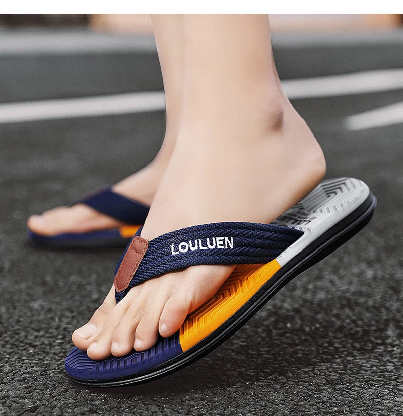 High Quality Hot Sale Men Flip Flops Summer Beach  Men Slippers Summer Outdoor