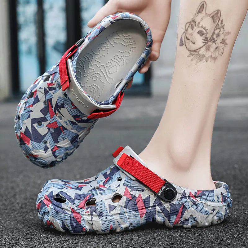 New Men's Clogs Slippers Sandal Male Garden Shoes Flat Camouflage