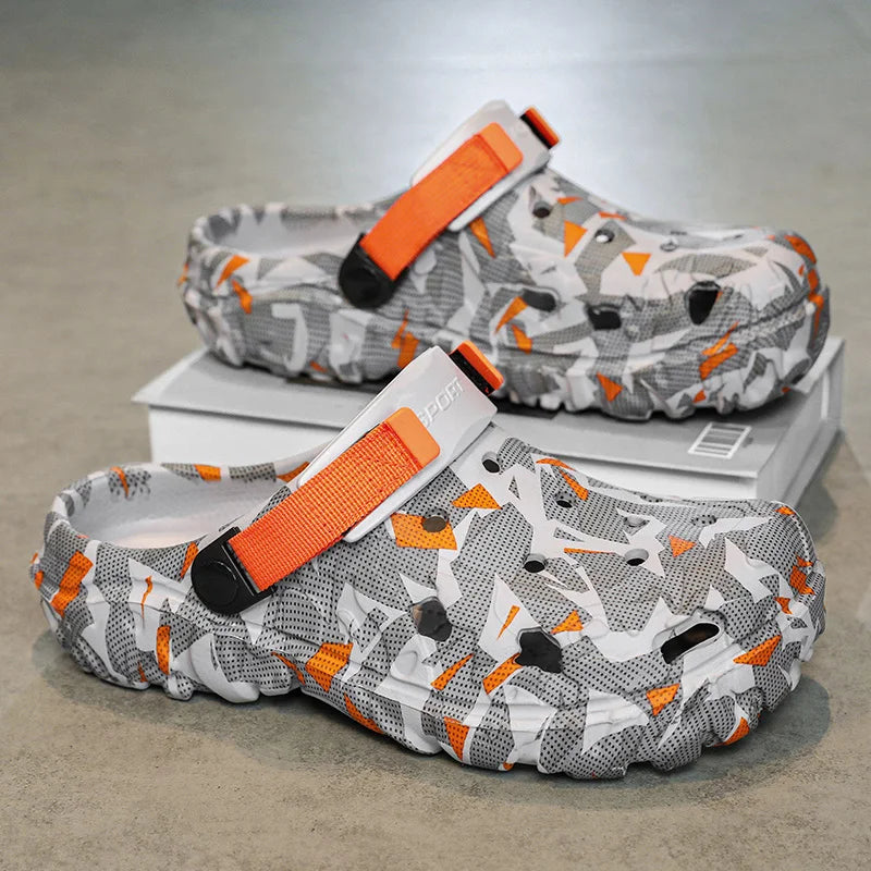 New Men's Clogs Slippers Sandal Male Garden Shoes Flat Camouflage