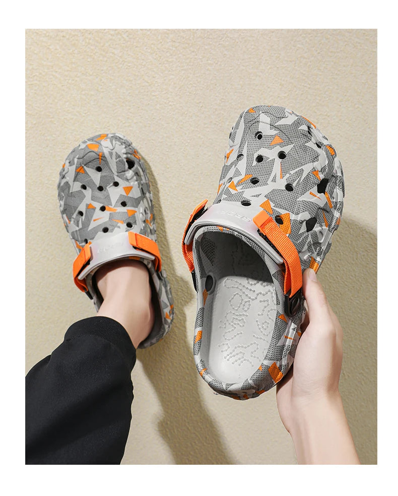 New Men's Clogs Slippers Sandal Male Garden Shoes Flat Camouflage