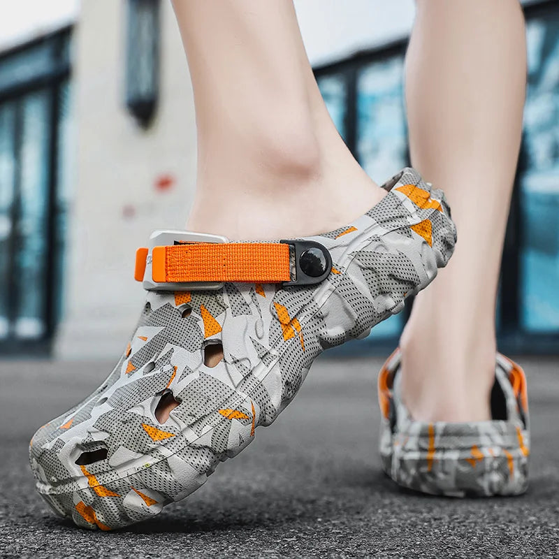 New Men's Clogs Slippers Sandal Male Garden Shoes Flat Camouflage